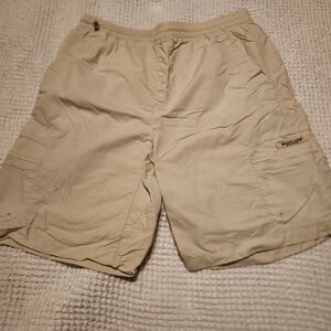 Magellan Sportswear Shorts Size L
